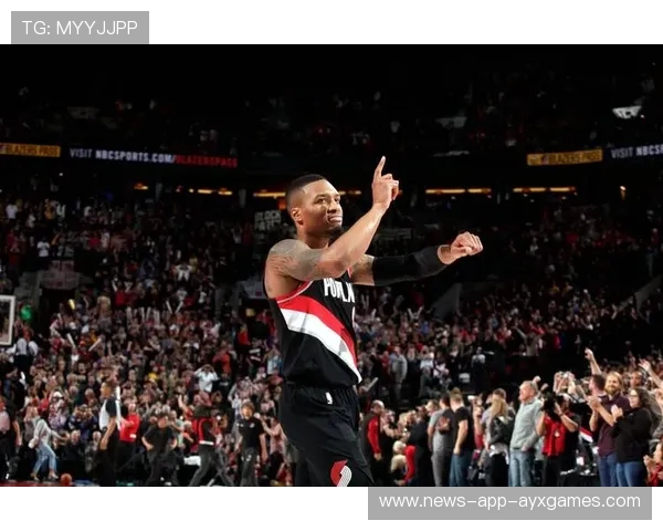 利拉德关键远投,密尔沃基绝地反击成功