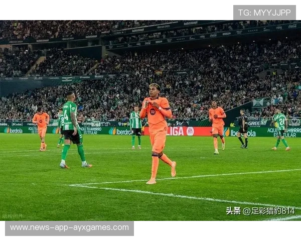 巴萨孔德双响，法兰克福无力反击，晋级有望